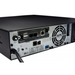 APC UPS Network Management Card with PowerChute Network Shutdown and Environmental Monitoring