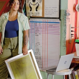 Hp 15-Fc0056Nw Ryzen 3 7320U 15.6"fhd Ips 250Nits 8Gb Lpddr5 5500 Ssd512 Radeon 610M Cam720P 41Wh Win11 Naturalne Srebro 2Y