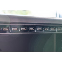 Szafa mobilna DIGITUS na kółkach do ładowania notebooków/tabletów do 14"