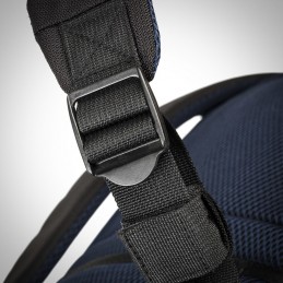 Plecak do notebooka 17,3" RIVACASE Tegel czarny, z materiału woodpornego